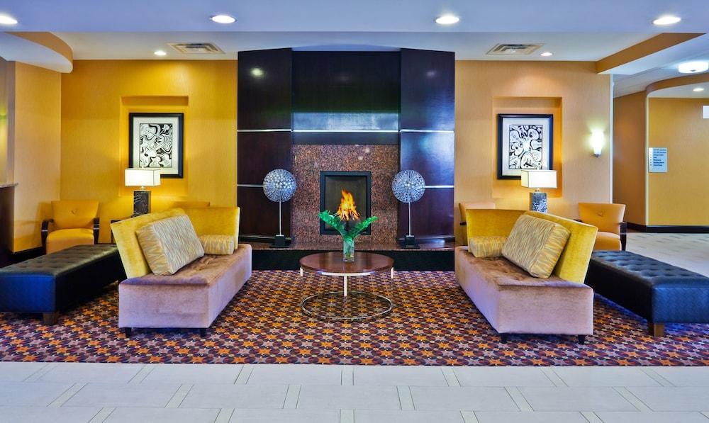 Holiday Inn Express Nashville-Opryland By Ihg Экстерьер фото